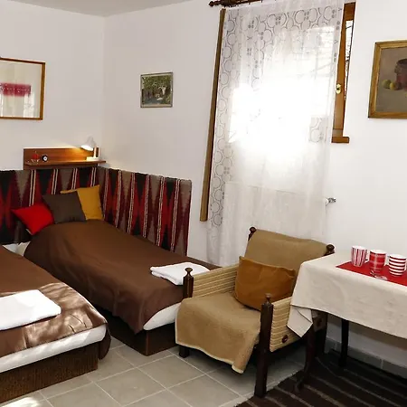 Agyagos7 Apartman * Erlau