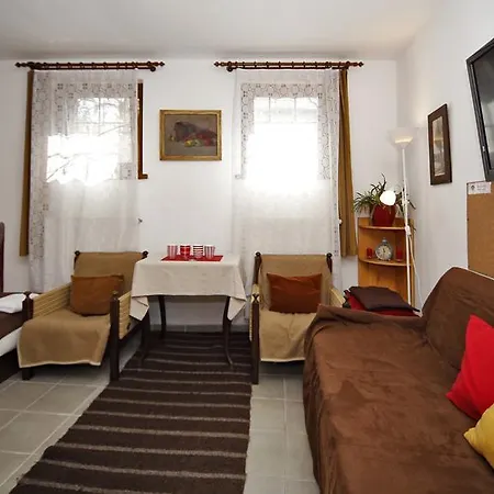 Agyagos7 Apartman * Erlau
