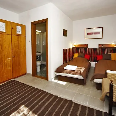 Apartment Agyagos7 Apartman Erlau
